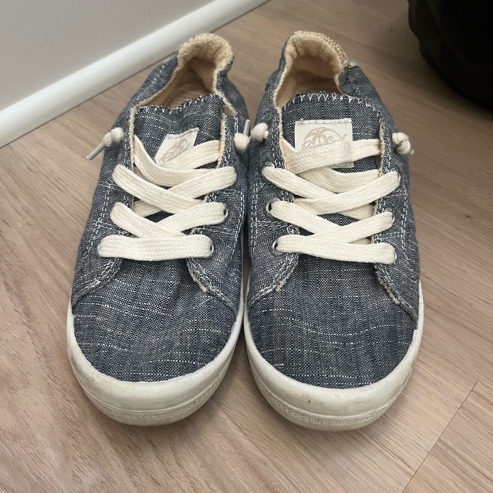 Sperry Blue Canvas Sneakers